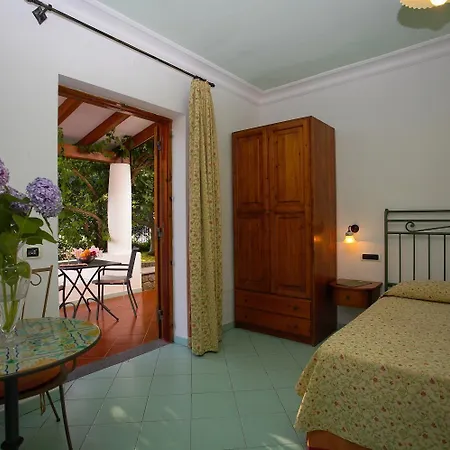 Fiorentino Hotel apartamentowy Lipari (Isola Lipari)
